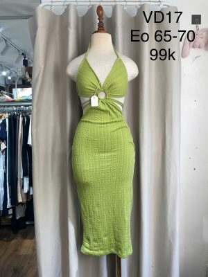 Váy yếm xanh khoét eo